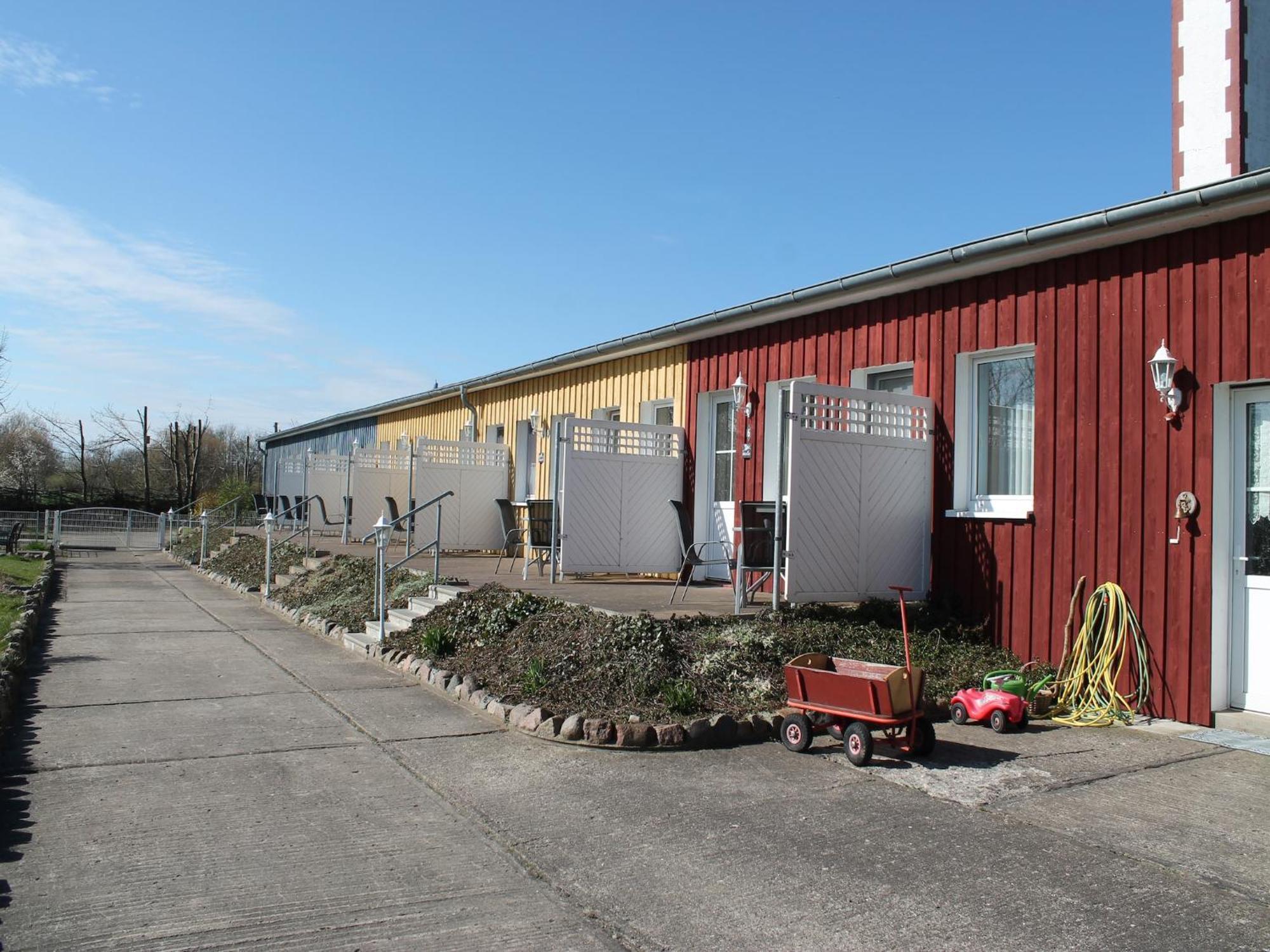 Pretty Apartment In Wiek With Garden Wiek auf Ruegen Exterior foto